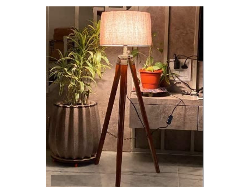 A Fabric Shadеd Floor Lamp