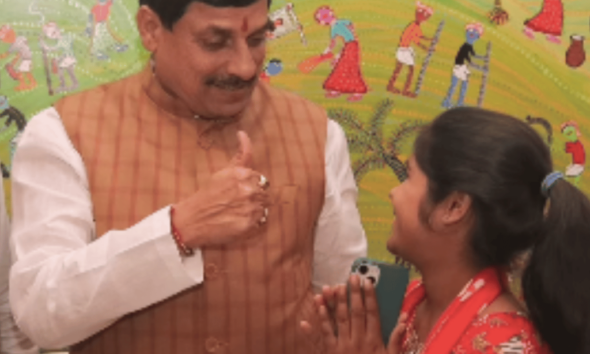 12-Year-Old Influencer Binnu Rani Meets Madhya Pradesh Chief Minister Mohan Yadav