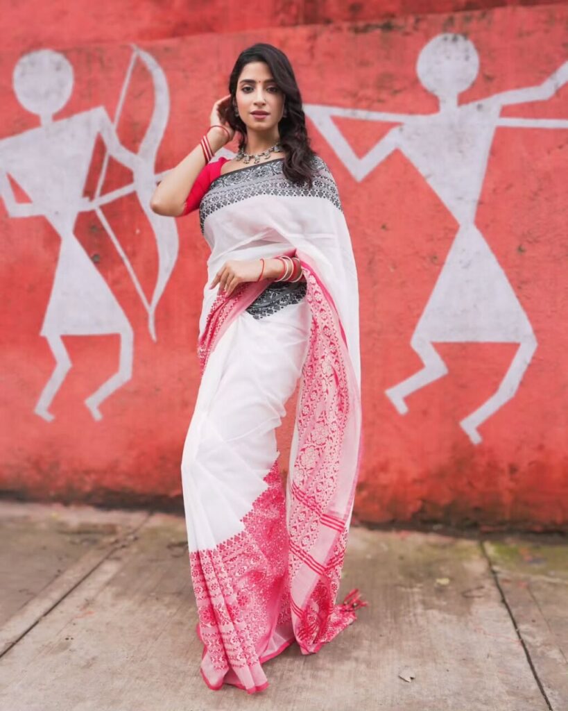 Transforming Traditions: How Saree Influencers Are Redefining Style